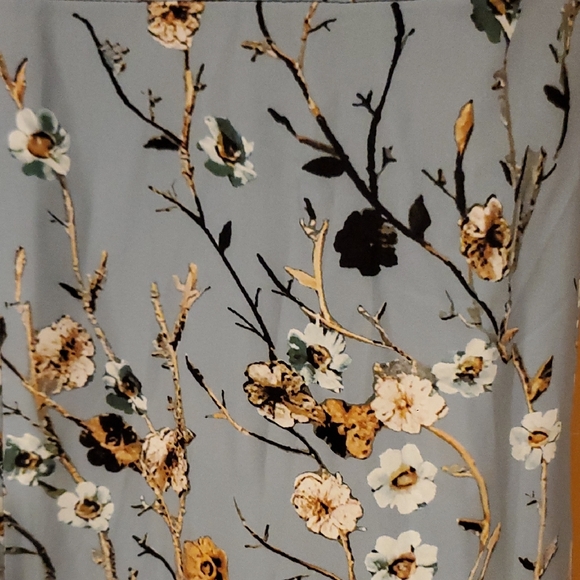 Floral Dress in Blue - Picture 11 of 15